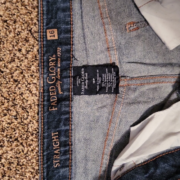 EUC Faded Glory Straight leg. Size 16P - Picture 3 of 7